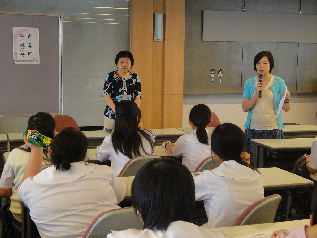 �S�Ŭ��ʨ�շ| 