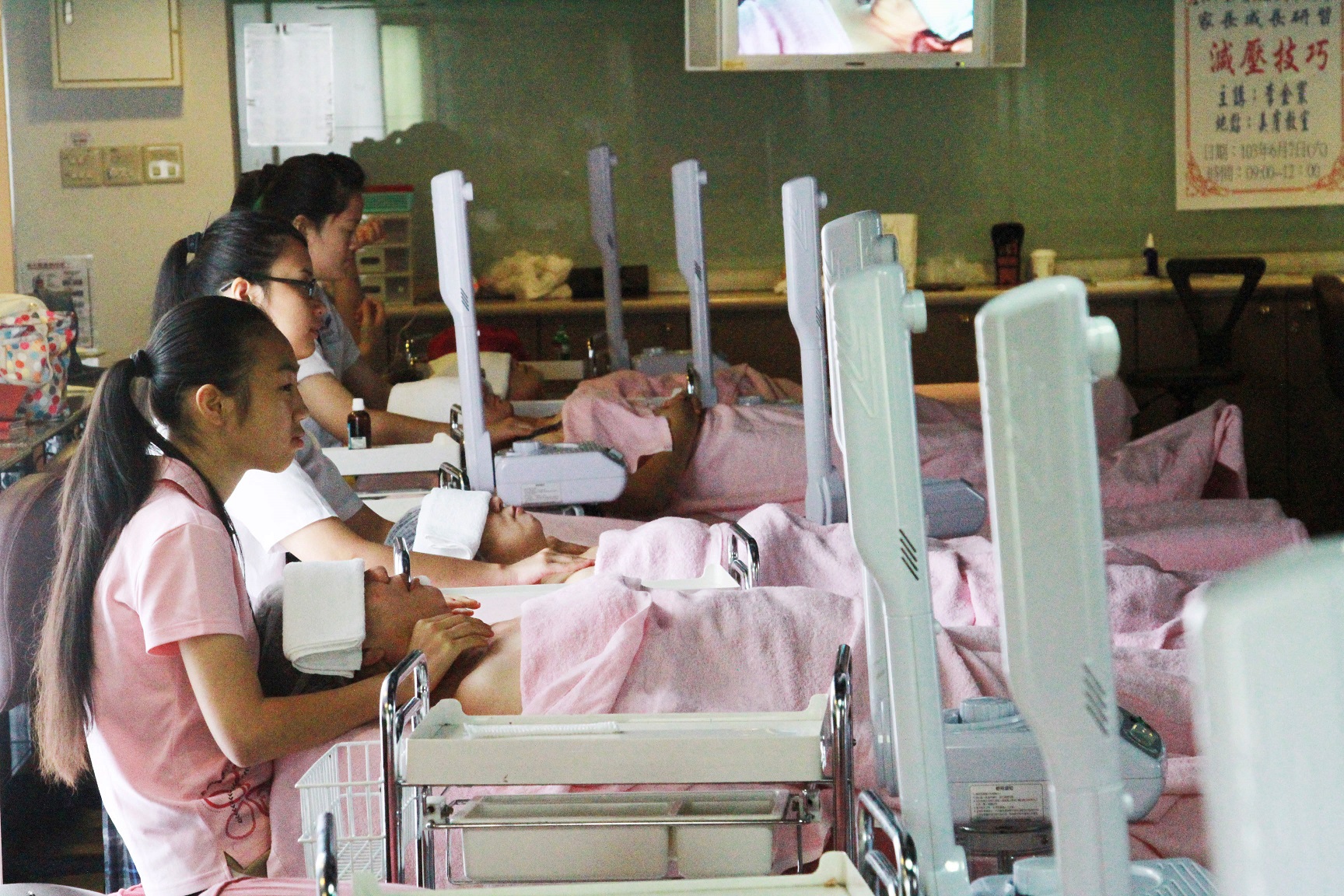 ���հ��d�ޤ���