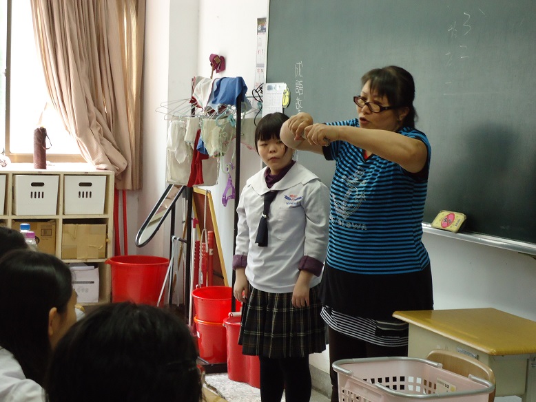 �ͬ��Ш|�о�