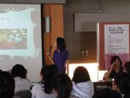 �դ͸g�����