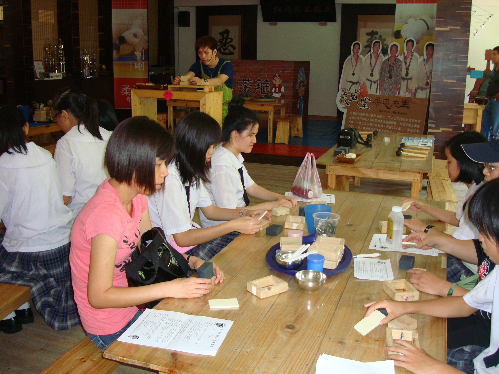 7-11�P���������