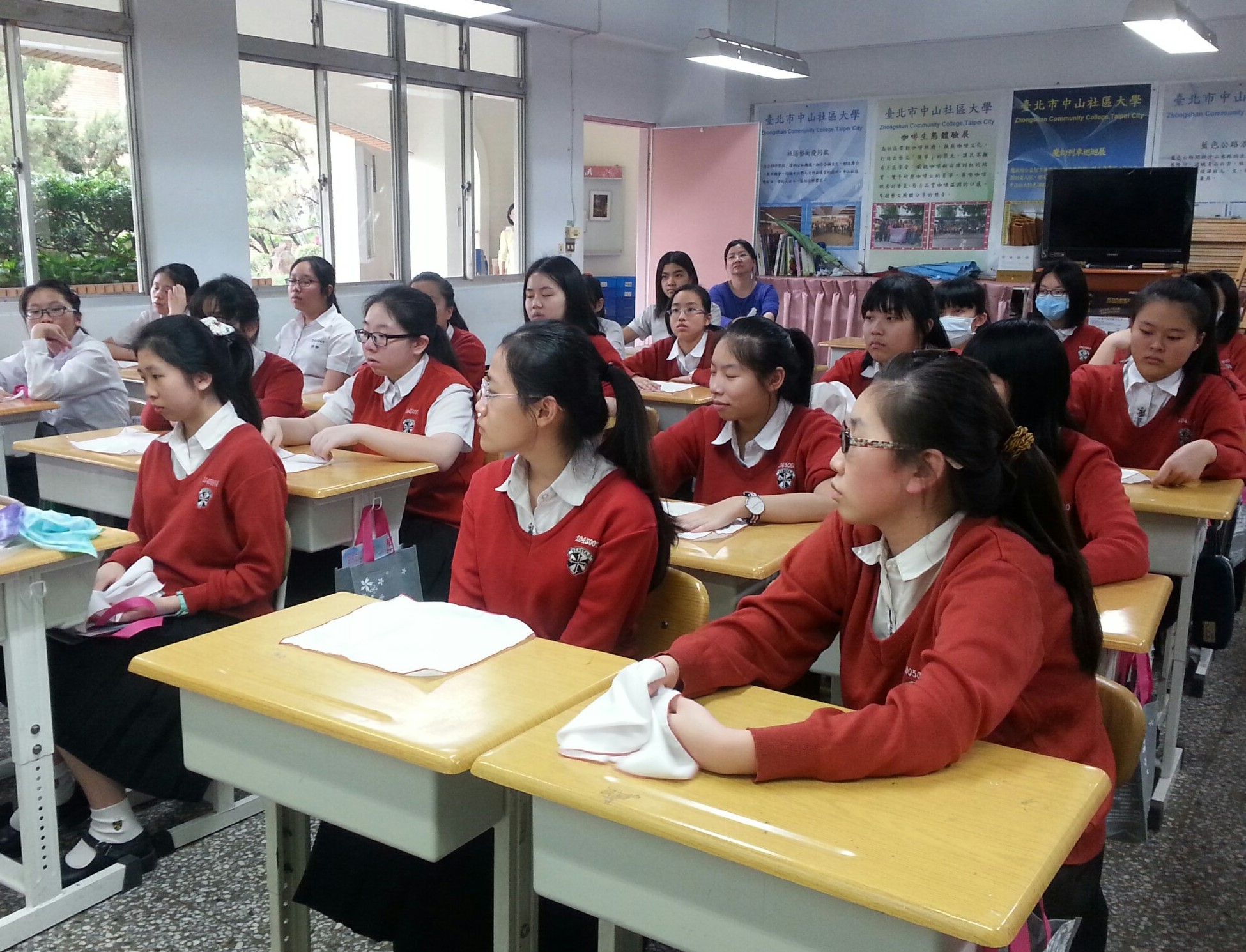 靜修女中(國中部)職業試探